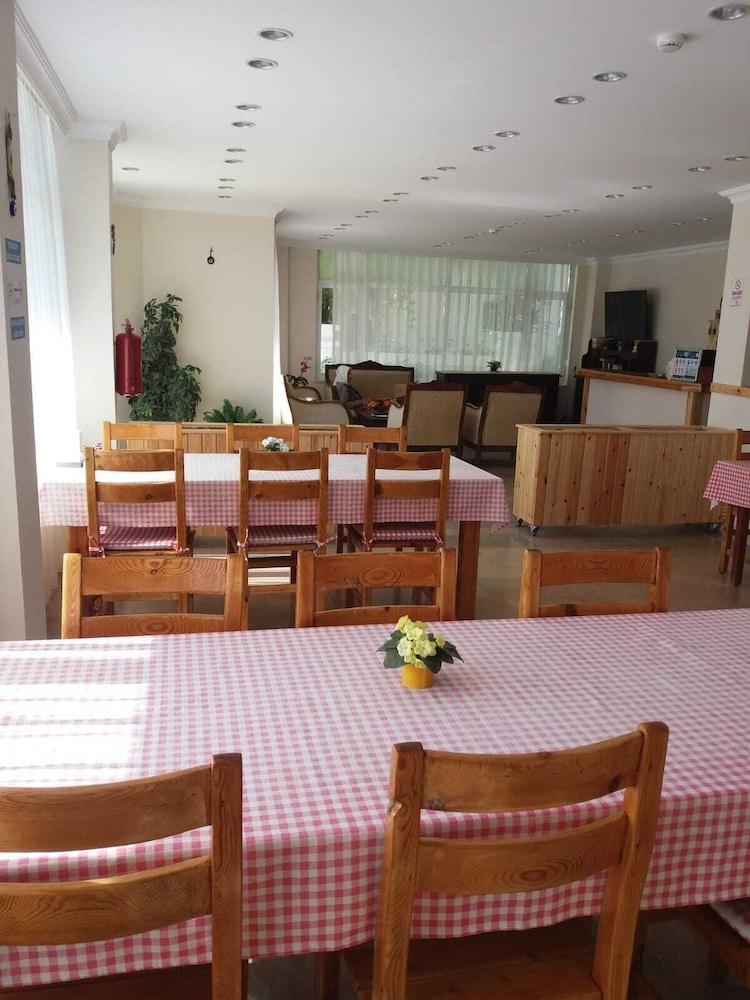Unver Hotel Marmaris Exterior photo