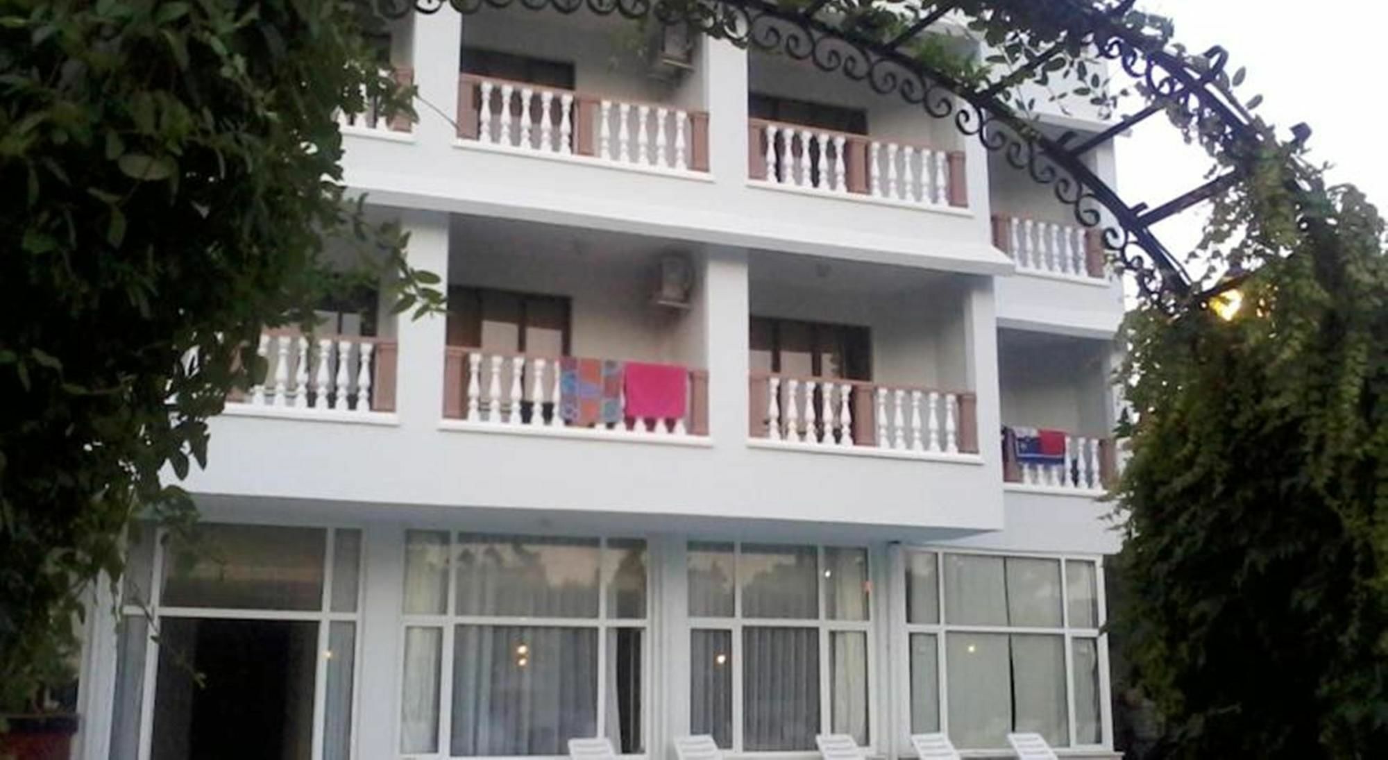 Unver Hotel Marmaris Exterior photo